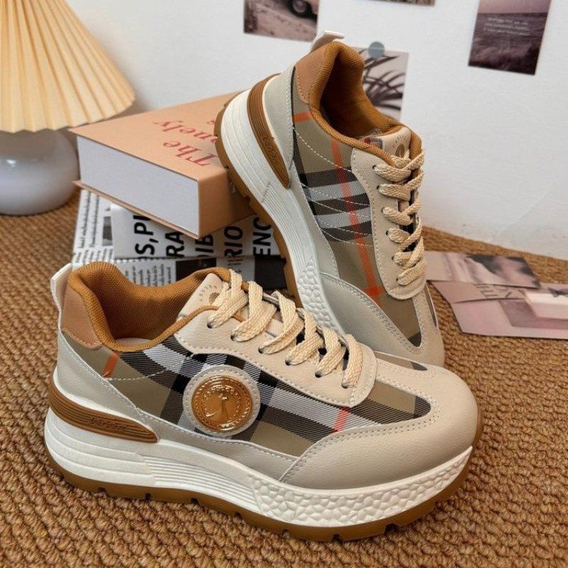 

Dexun shoes women s 2025 new spring Forrest Gump shoes show feet little dad shoes platform heightening women s shoes sports and leisure shoes 35