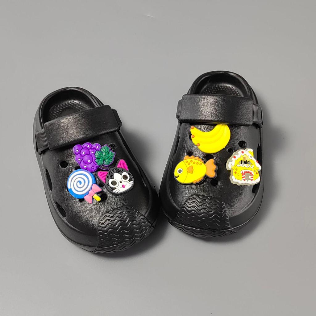 Summer Kids' Cartoon Clogs - Cute, Closed-Toe Slippers for Boys & Girls with Cat and Fish Designs, Perfect for Outdoor Wear.