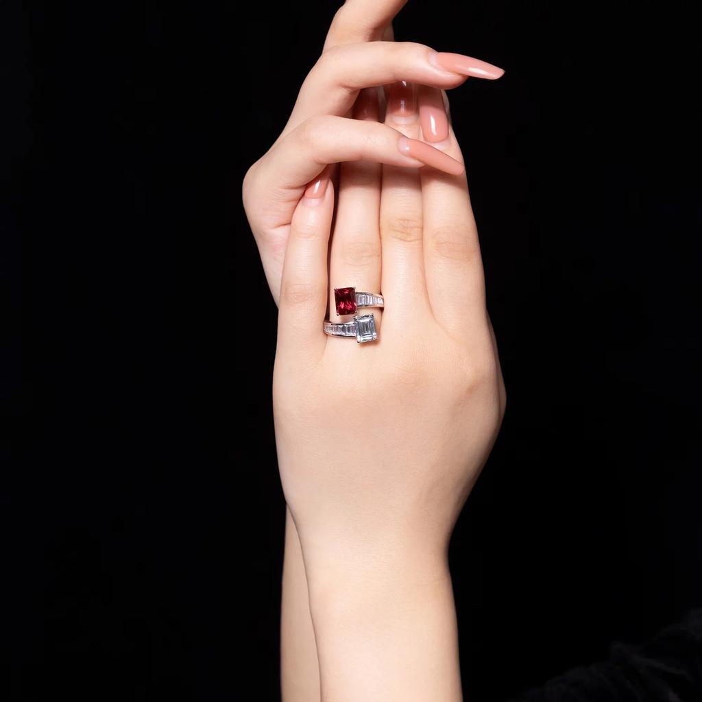 White Square Zir*****Pen Ring, Women'S Temperament Ruby Ring.