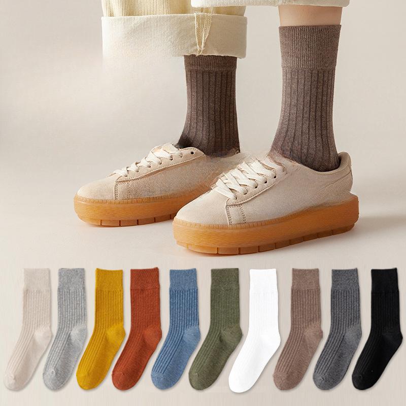 Female Spring and Autumn Tide Retro Pure Color All Go Together To Smoke In The Tube Cotton Socks
