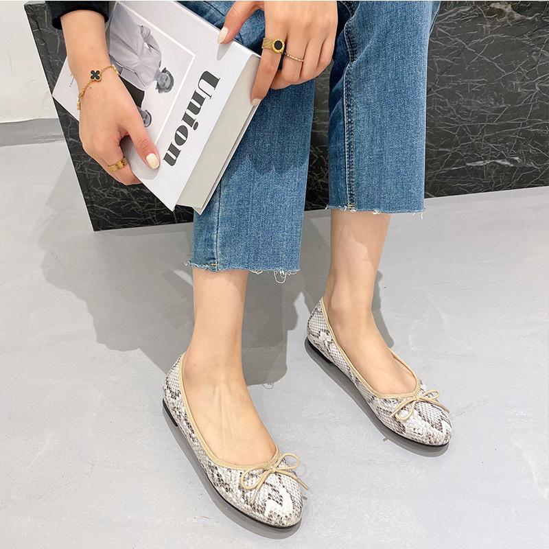 Mode 2025 Schlangenmuster Fliege Mokassin Frau Runde Zehenpartie Ballerinas mit weicher Sohle Serpentinen Schuhe Damen Übergröße 42/43 Ballerina Loafer