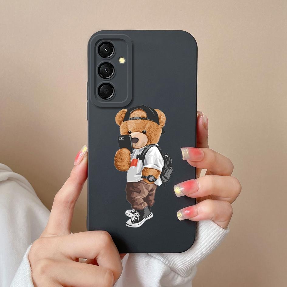 Roztomilý kreslený medvídek panda kryt na telefon pro Samsung A16 M55 A06 M35 S24 FE C55 5G pouzdro Super nárazuvzdorné proti pádu Tekuté silikonové pouzdro pro Samsung Capa