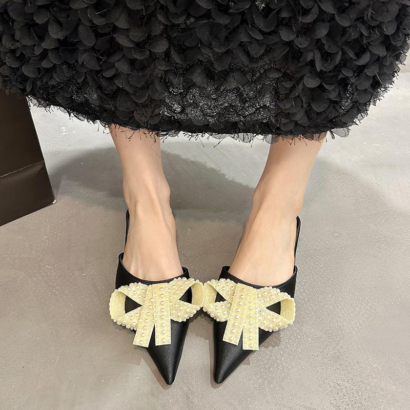 Fashion Flat Sandals Spring New Pointed Head Shallow Mouth Bead Butterfly Knot Soft Sole Anti-slip Wear-resistant Slippers