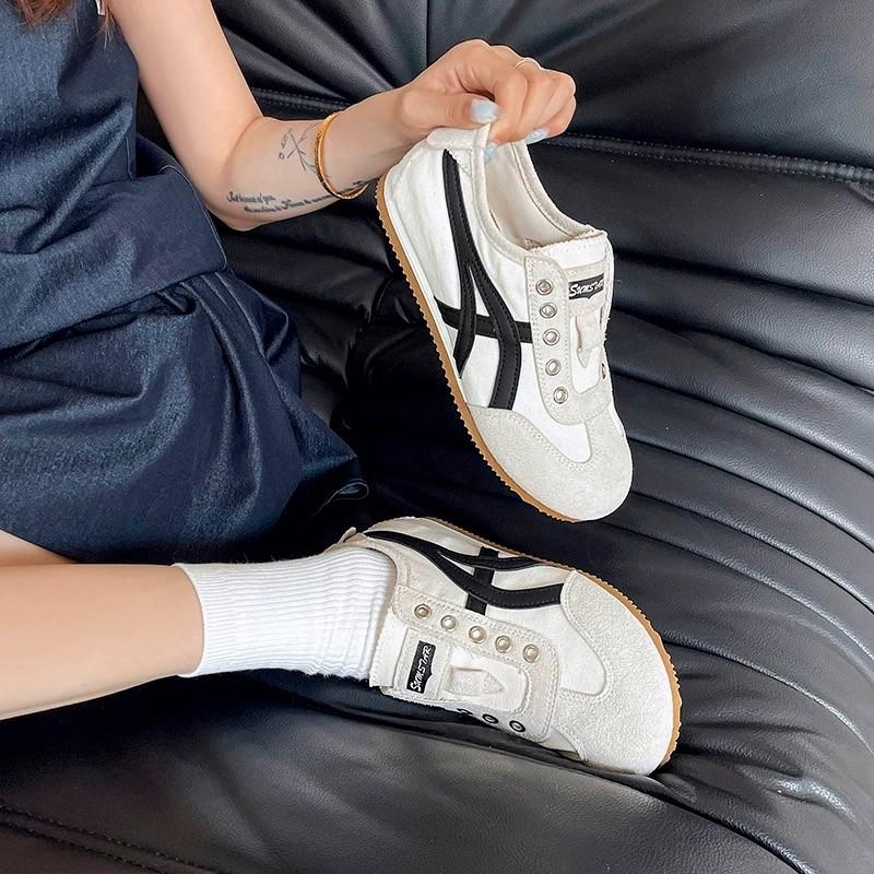 Soft sole women's new summer soft sole versatile breathable sports and leisure shoes children's lightweight white shoes