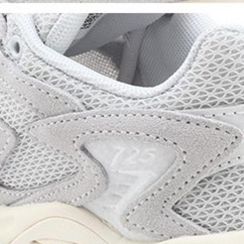 New Balance 725  Ml725i   Ivory