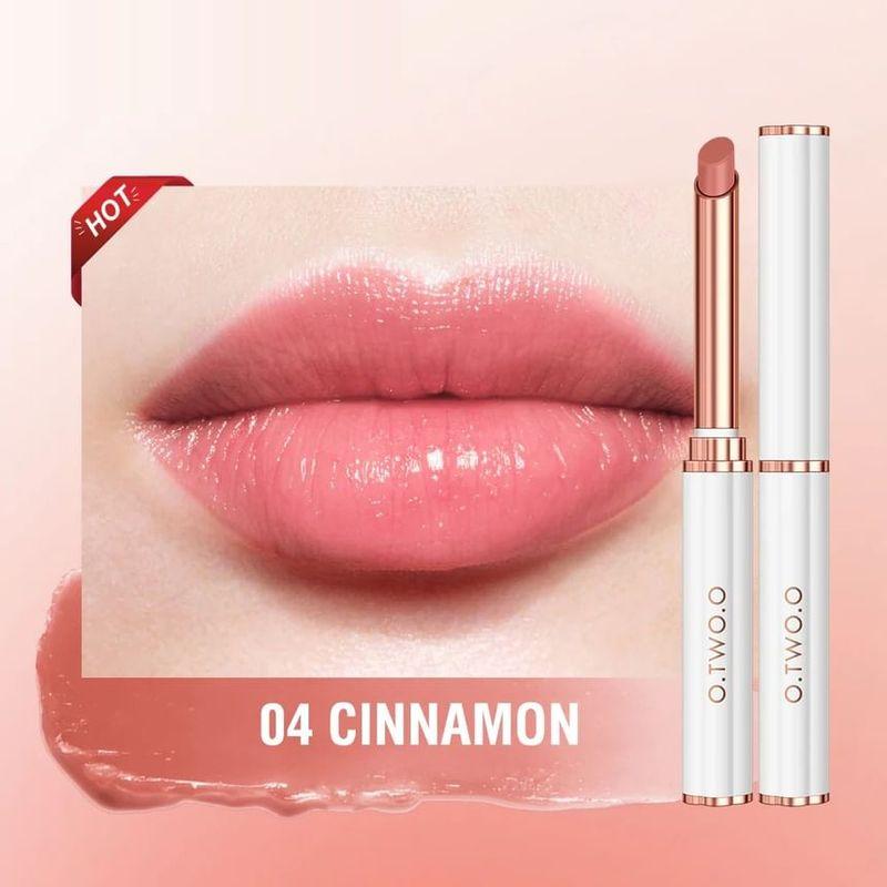 O.TWO.O - Lip Balm Plumper - 4 Colors