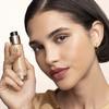 Oriflame Giordani Gold Omlazující make-up na bázi séra SPF 12 + UVA - Světle béžová neutrální 30 ml