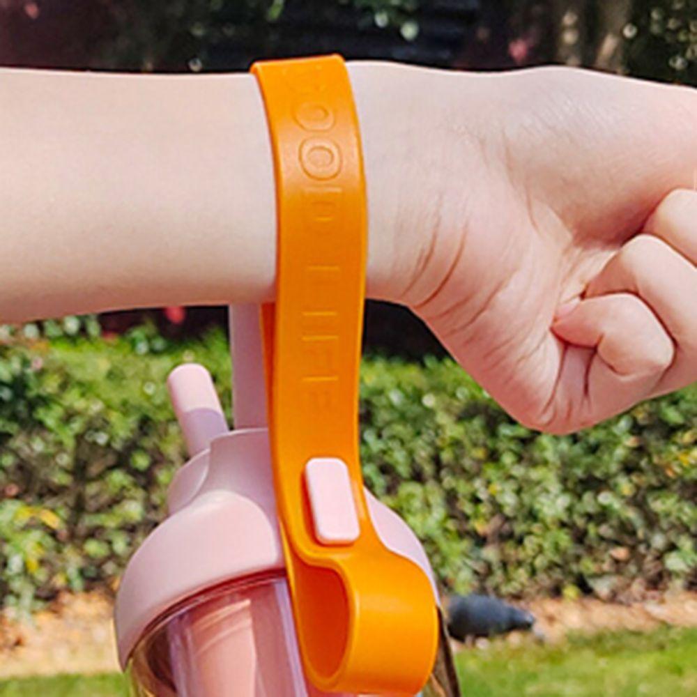 Dustproof Sport Water Bottle 666/888ml Outdoor Water Mug Reusable Drinking Cup with Straw  Juice