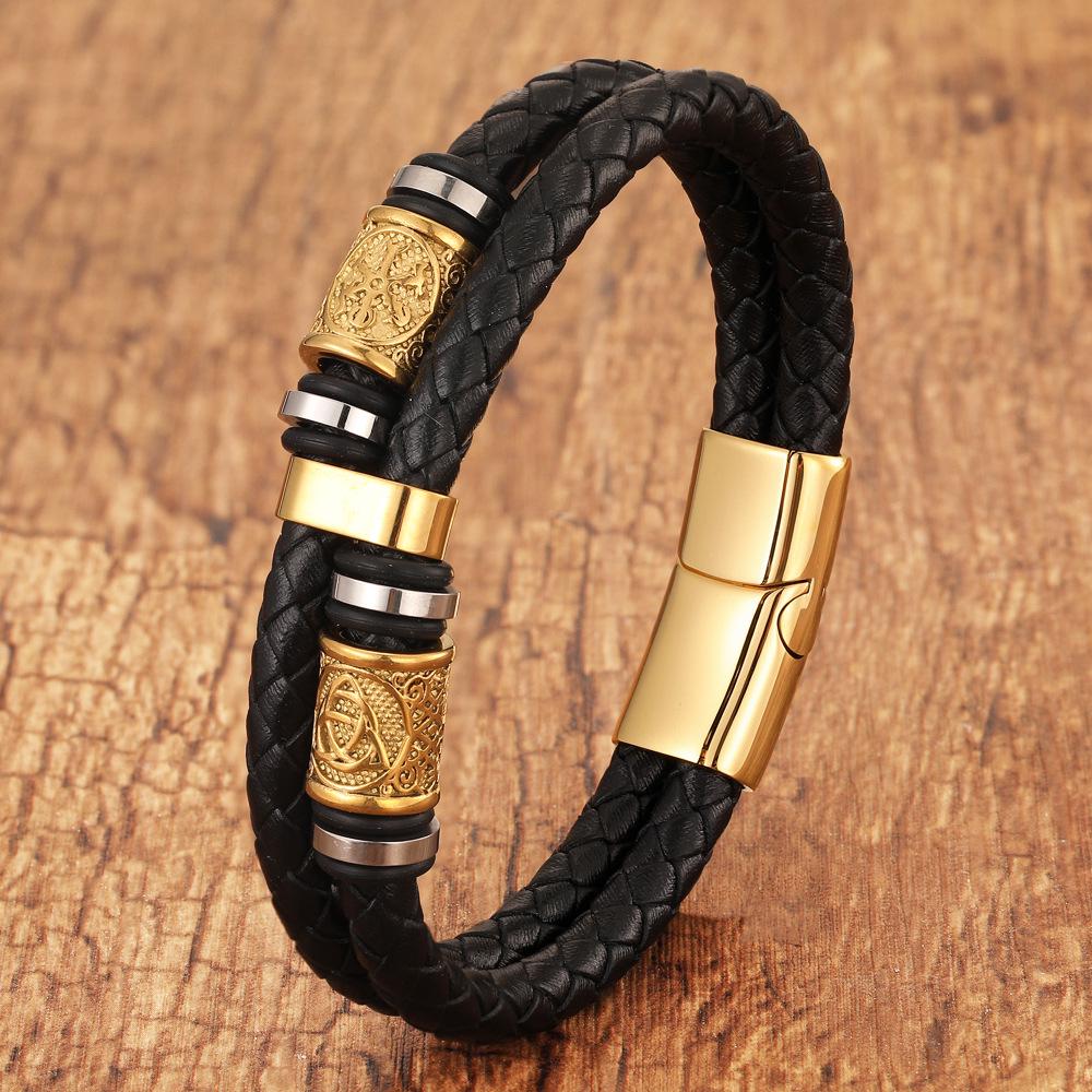 Pulseira Nórdica Viking de Couro Trançado com Duas Tiras em Ouro e Aço Inoxidável