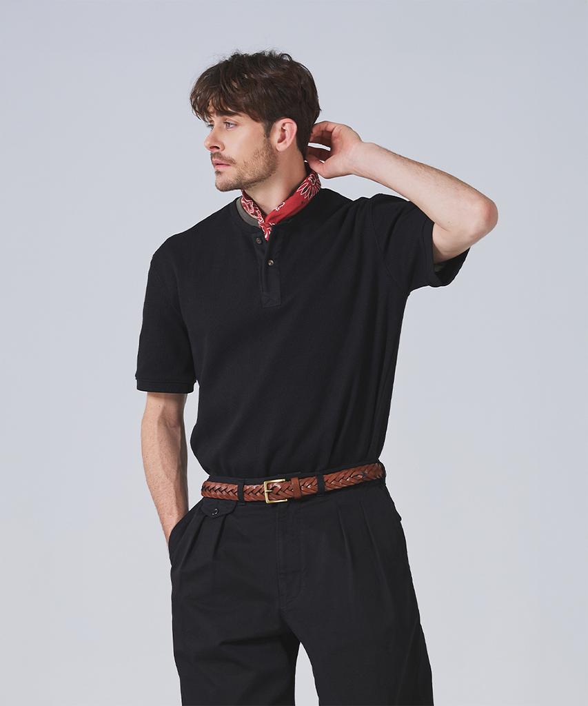 Geonjiulleunseu Waffle Henley Neck Short Sleeve T-Shirt Collection