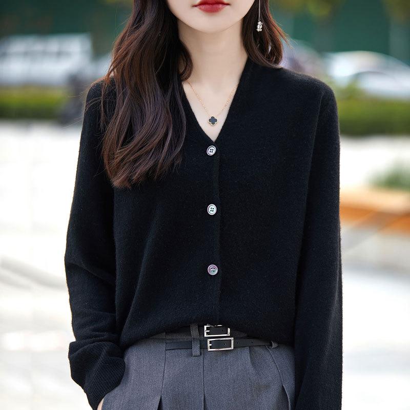 Maillard Merino Wool V-Neck Cardigan Sweater with Peaked Lapels and Solid Color Base Layer