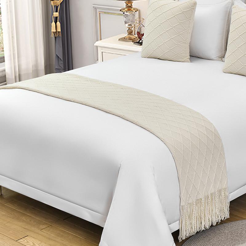 European Style Bed Runner Knitting Tassel