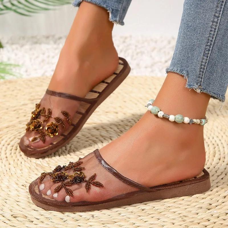 Fashion 2025 Summer Mesh Women's String Bead Floral Round Toe Slippers Retro Flats for Casual Daily Wear Outdoor Use Covered Toe Sandals