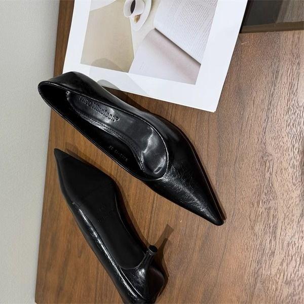 Black simple stiletto high heels 2025 new autumn work pointed commute shallow mouth women's shoes middle heels