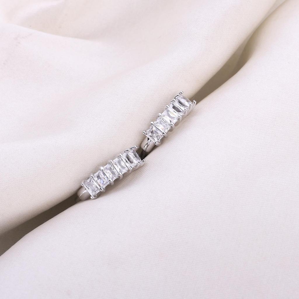 European American Inlaid Zirconia Stainless Steel Earrings: Elegant, Luxurious, Simple Design for Women