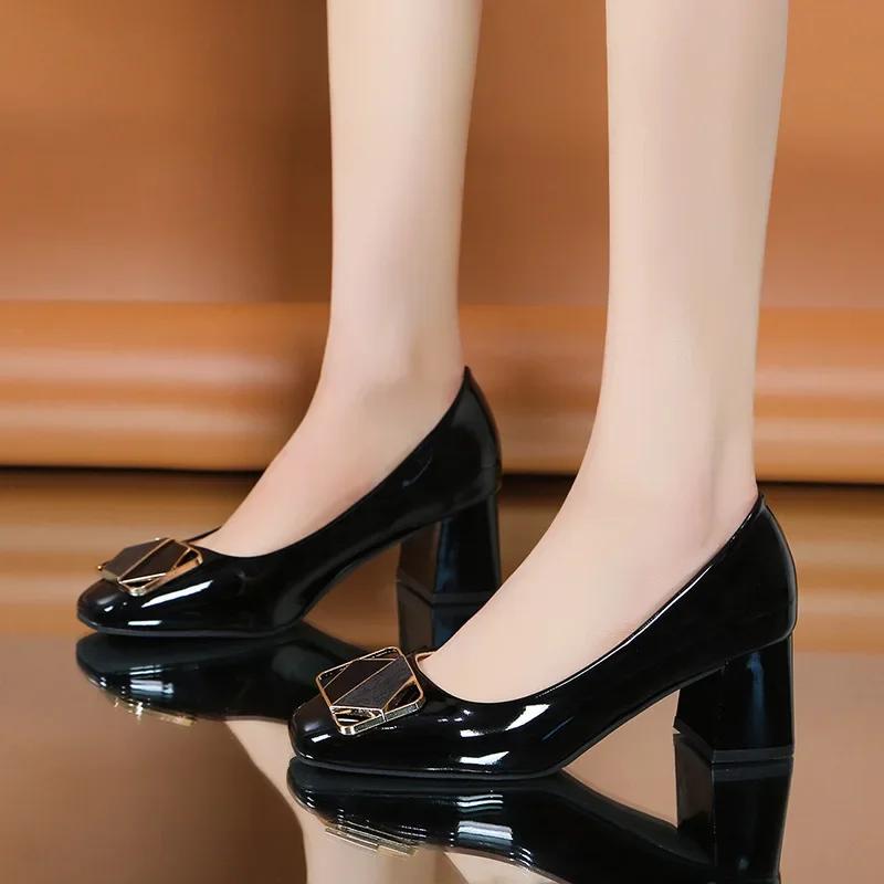 2025Medium Thick Heel Soft Leather  Single Shoes Shallow Mouth Square Head Women's Pumps Metal Square Buckl Heeled Mom Shoes
