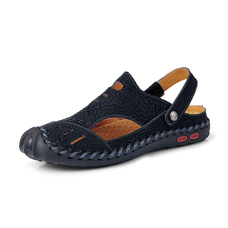 New Closed-Toe Slippers Men's Leather Summer Breathable Hollowed Leisure Sports Hole Outdoor Beach Sandals