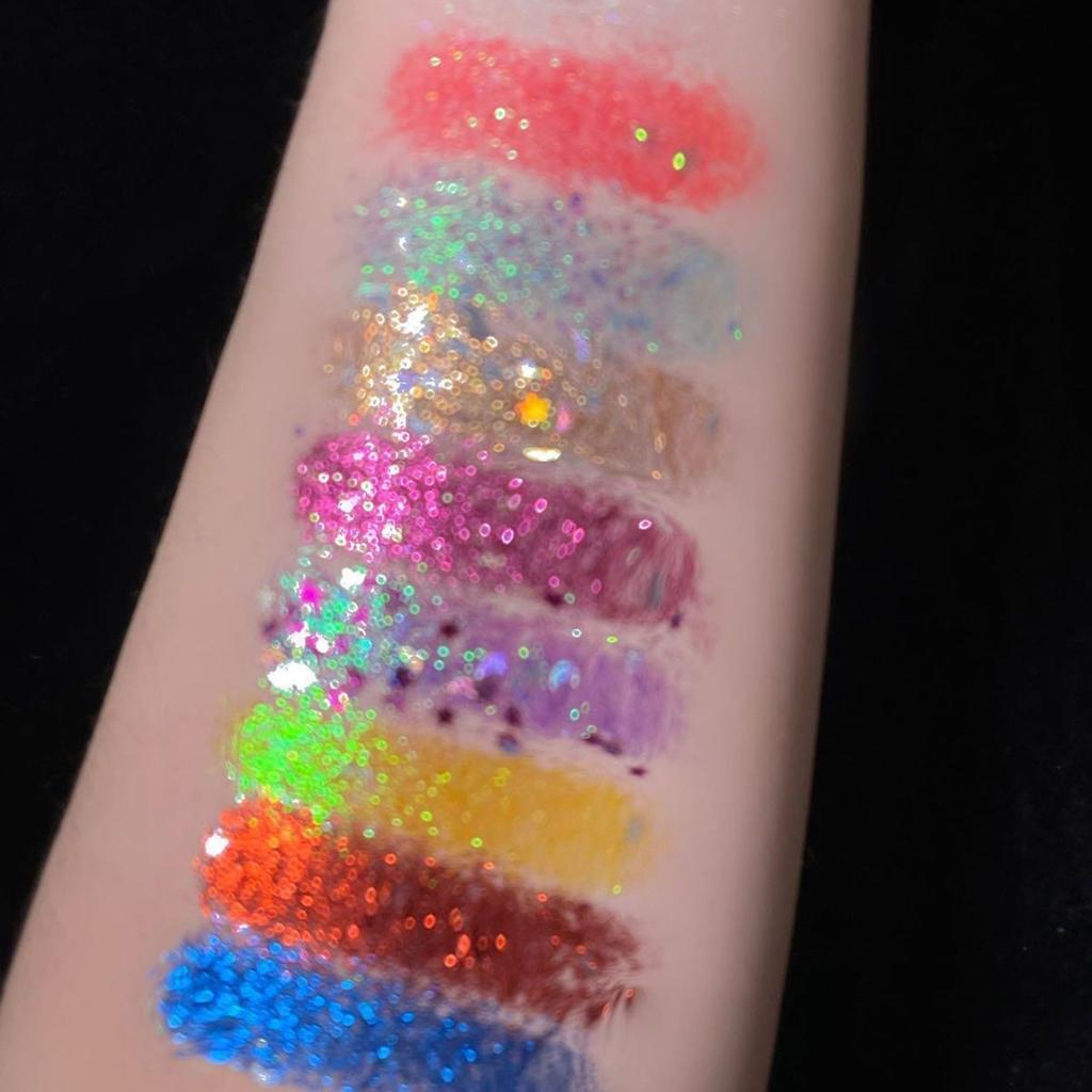 9-color Gel, Colored Sequin, Glue-free 9-color Eyeshadow , Performance Stage Makeup, Big Glitter, Super Shiny.