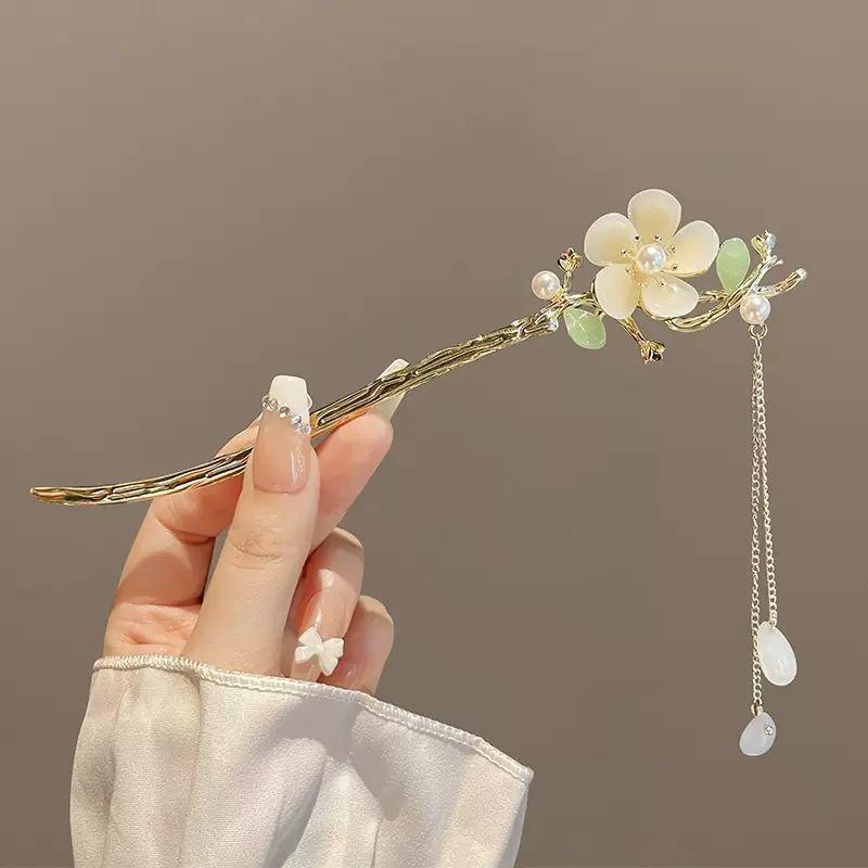 Elegant Chinese Style Hair Clip Tassel Hair Stick Traditional Floral Design Hairstyle Accessory Women Jewelry Hairpin Hairneedle