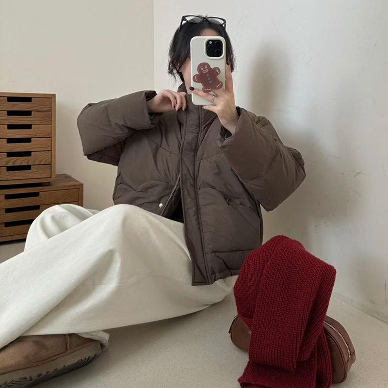 Korean love pocket down jacket women's short 2025 winter sweet stand-up collar warm white duck down small bread jacket