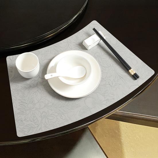 Artificial Leather Placemats Oil Resistant Chinese Style Engraved Flower Pattern Fan-Shaped Placemats Dining Table Decor