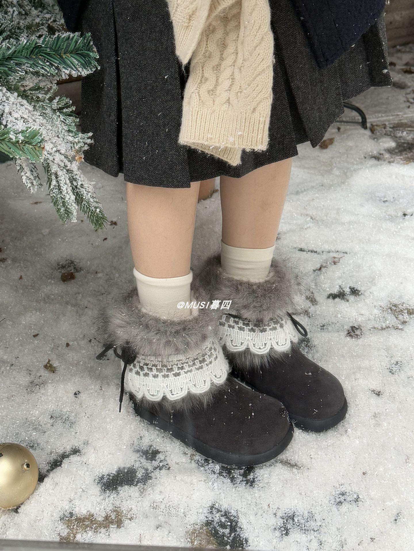 

Сумерки 4~ Осень и зима 2025 Millennium Wind Пушистые снежные сапоги Флисовая подкладка Увеличение высоты Теплые хлопковые ботинки Короткие ботинки Зима 40 темно-серого