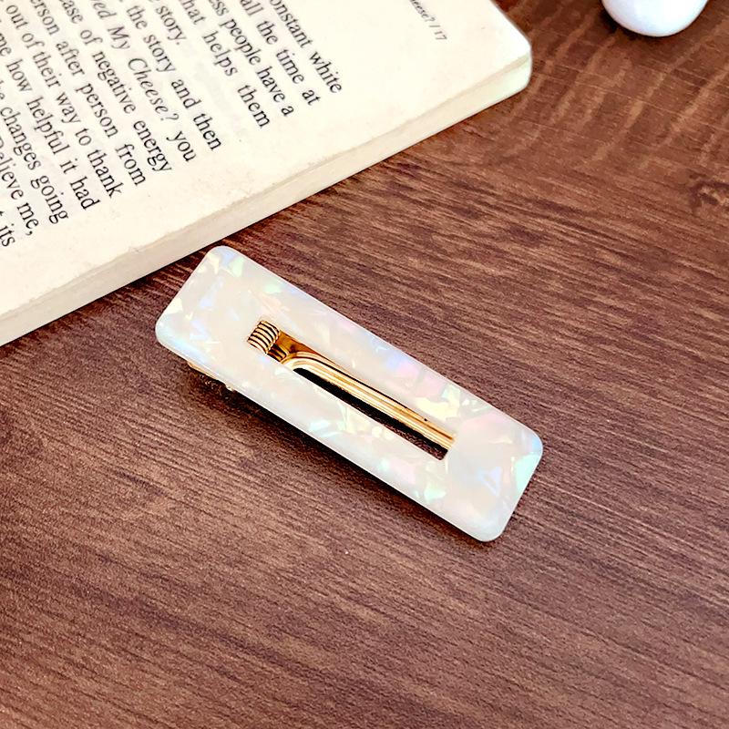 Korean Sweet Texture Wavy Duckbill Hairpin Clip