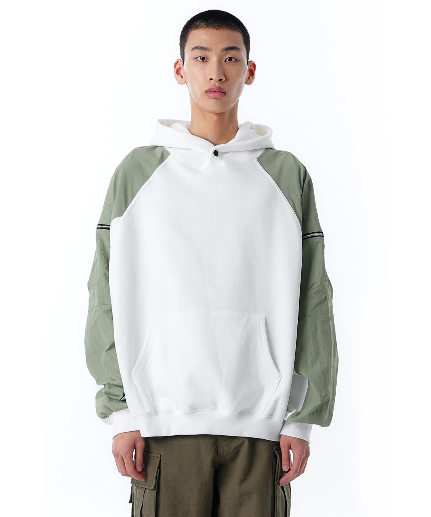 Oy Panel Contrast Pocket Hoodie-White 1 Size