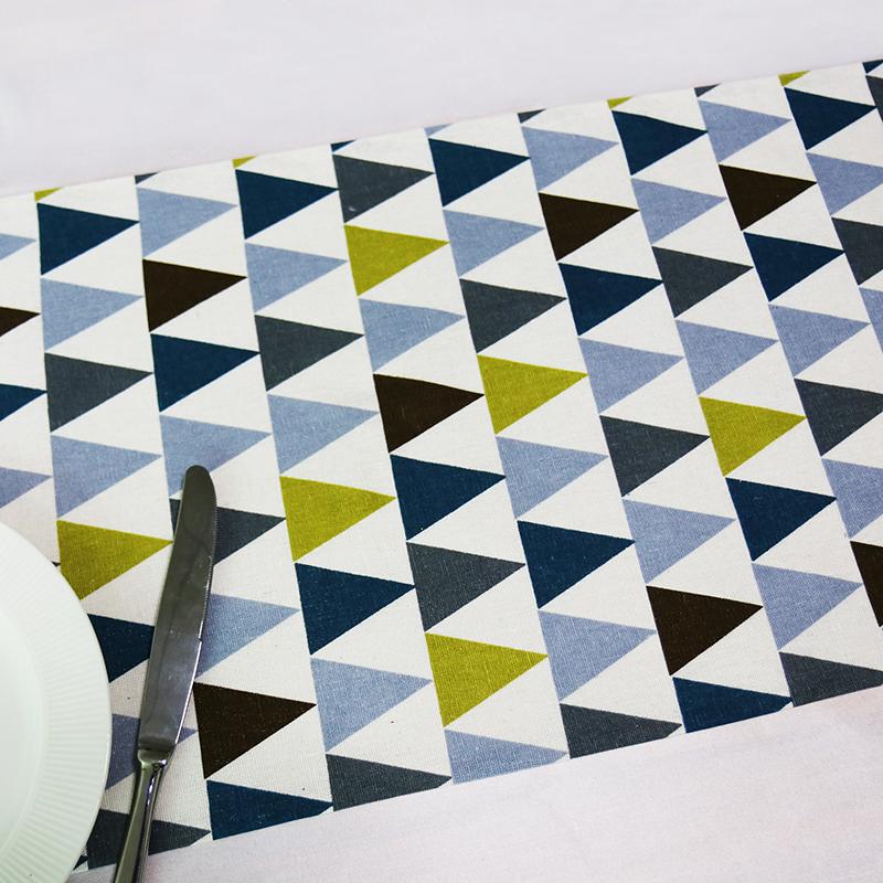 Christmas Decoration Linen Printed Table Flag Table Runner Xmas Tree Tassel Tablecloth Placemat Hotel Home Festival Decoration