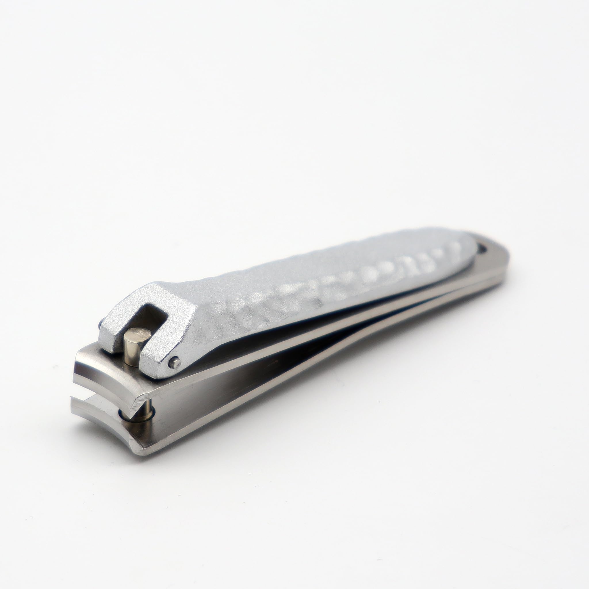 

Kiya Hammered Nail Made in Japan Clippers,