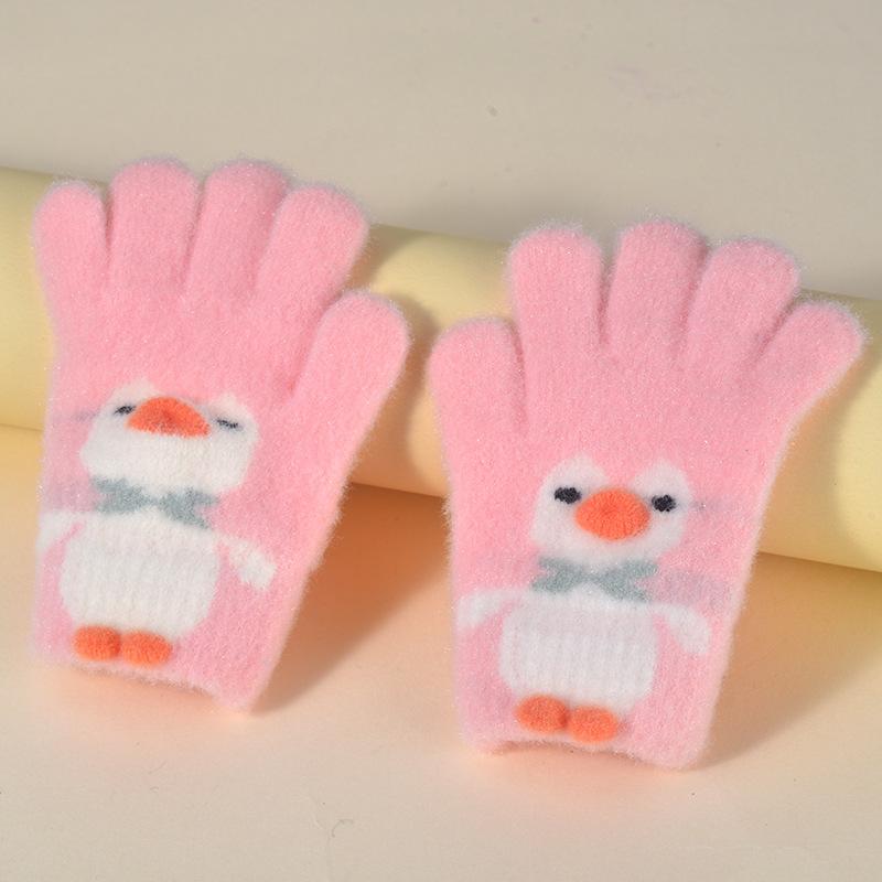 

Новые детские перчатки с полными пальцами для детей 3-7 лет, милые маленькие пингвины, детские теплые перчатки из хрустального бархата, защищающие от холода