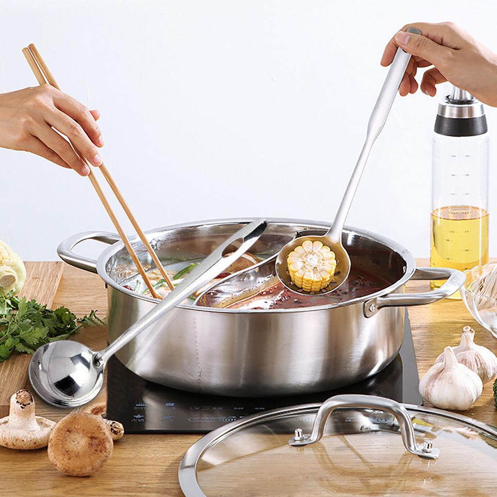 304 Stainless Steel Hotpot Pot 28cm Dual Chamber Pot with Ladle and Strainer Right Angle Design for Family Kitchen Cooking