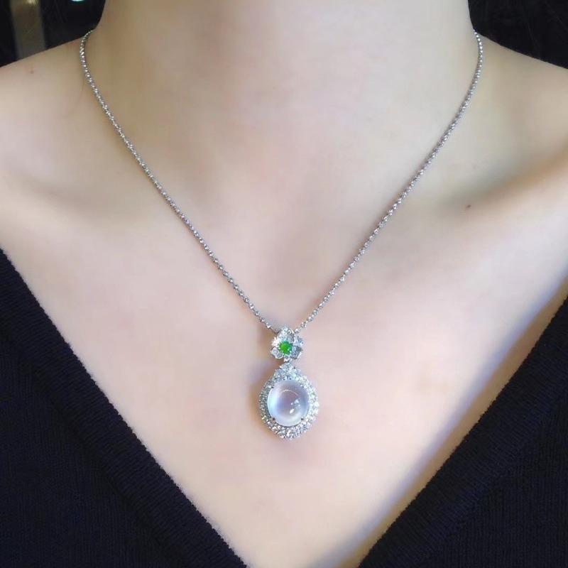 Original Gentle Style Natural Ice Chalcedony Necklace For Women Exquisite Fashion Pendant High Quality  Jewelry Wedding Gift