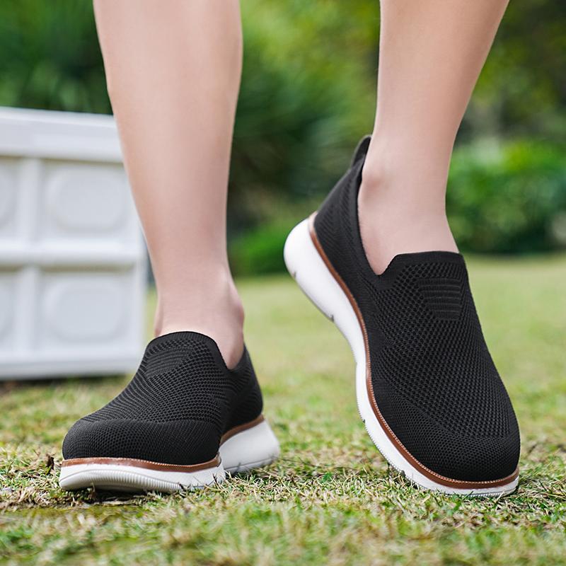 Breathable Mesh Men's Loafers Retro Style Slip-ons Men Anti-slip Casual Sports Shoes Elastic Walking Shoes Big Size