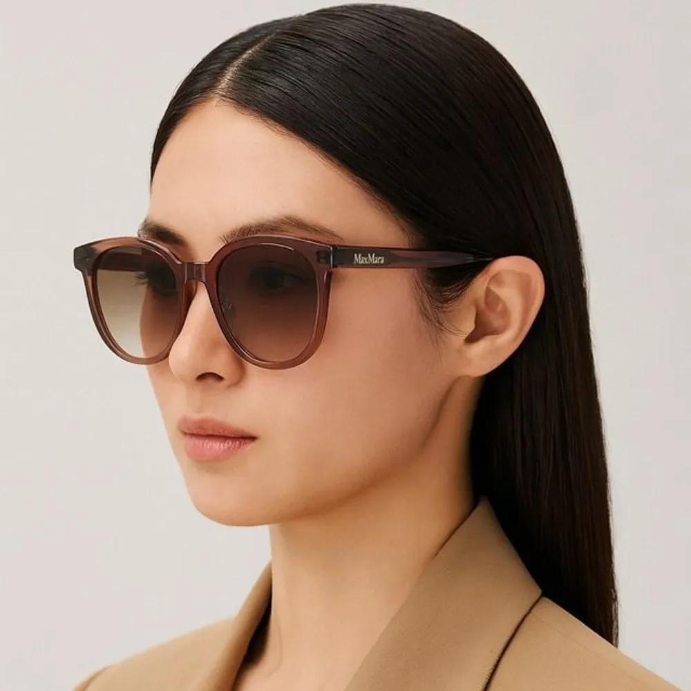 

MaxMara Sunglasses MM0108K 48F Clear Burgundy Round Horn-rimmed Frames Worn by Han Hyo-joo