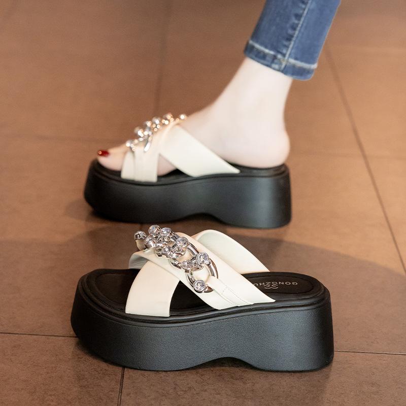 Thick-soled Heightening Cool Slippers for Women's Summer Wear Fashion with Skirts, New Going Out Wedge Heels, High-heeled Sandals