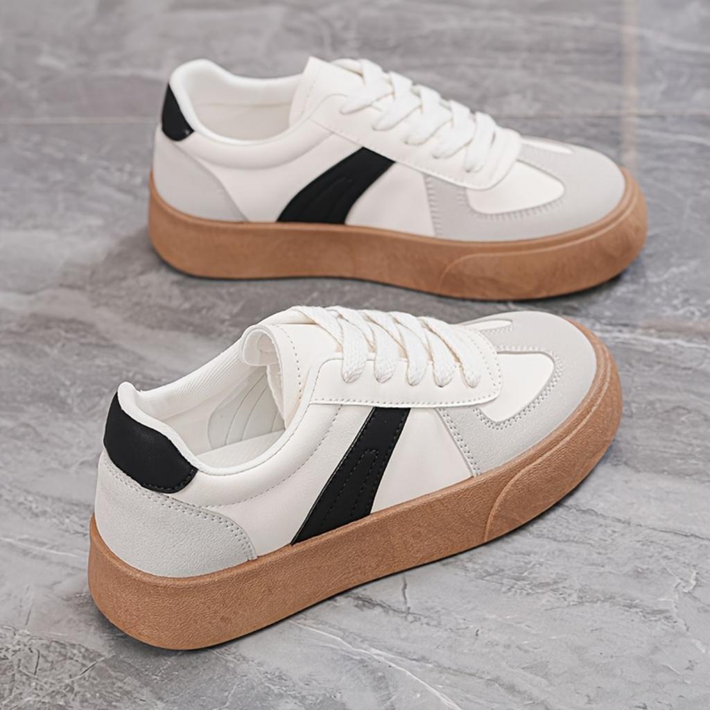 Suitable for All Seasons  Fashion Versatile White Shoes Lightweight, Casual, Comfortable Thick Bottom with Increased Height for Outdoor Hiking Wear