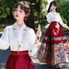 Liten damhöst-Guofeng-outfit: Röd Mamian-kjol & Topp Hanfu-set, Stil 2026