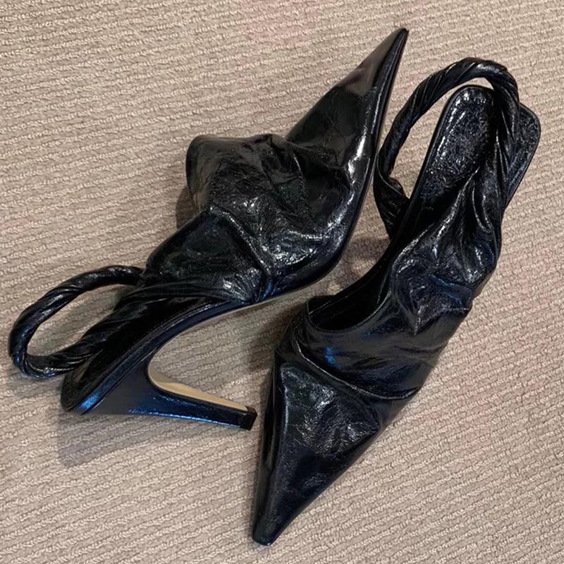 Fashion Pointed-Toe Half-Drag Sandals For Women, New Summer 2025 Style Versatile And Elegant Flat Single Shoes Mules Straps Flip-Flops