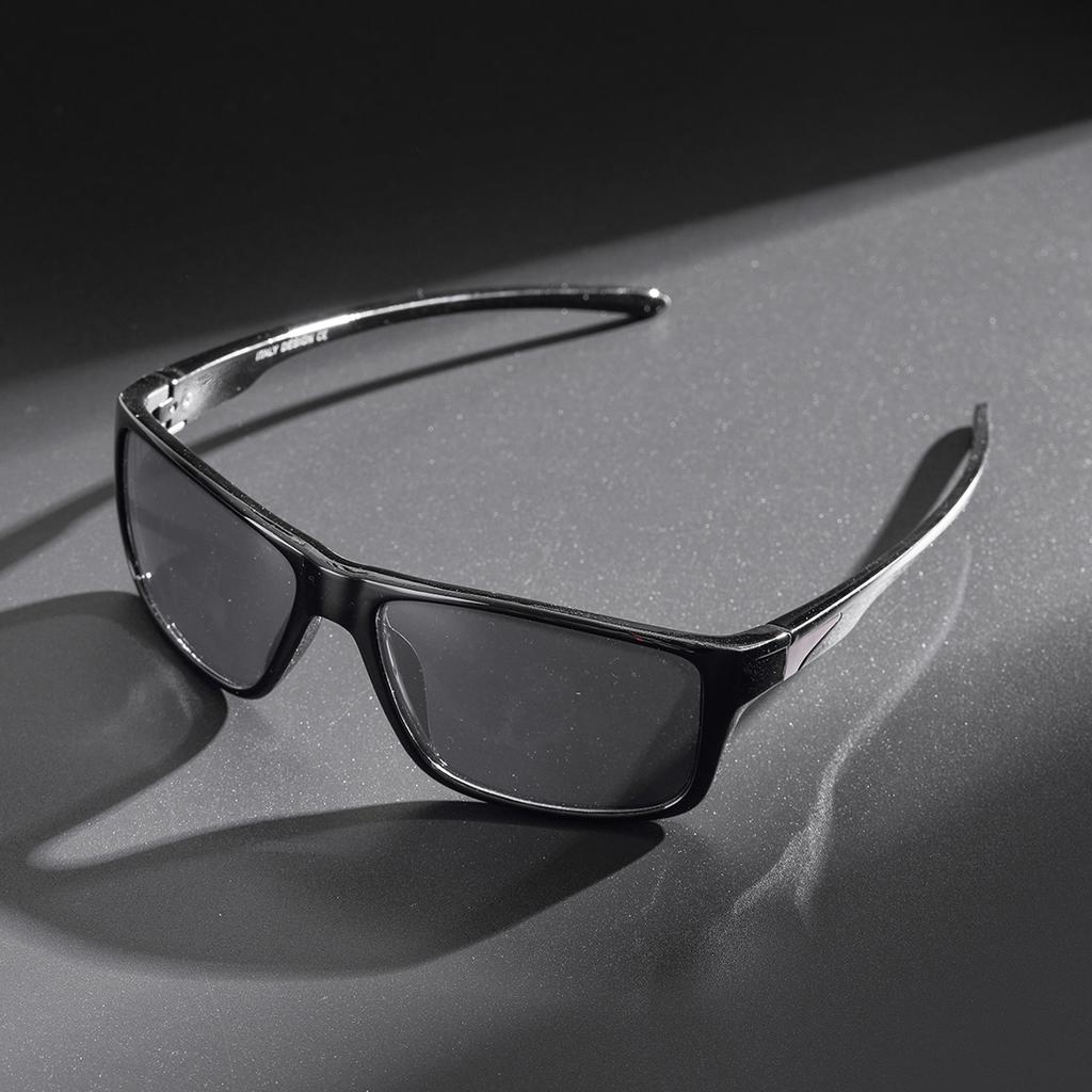 Ruiao  Black Sport Cycling Sunglasses Windproof for Outdoor Sun Shades for Hiking Climbing for Man and Women