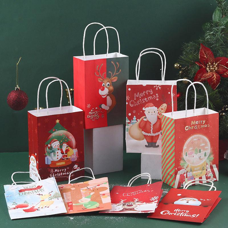 Christmas Kraft Paper Bag Cartoon Candy Packaging Bag Christmas Eve Gift Handbag Santa Claus Snowman Gift Portable Paper Bags