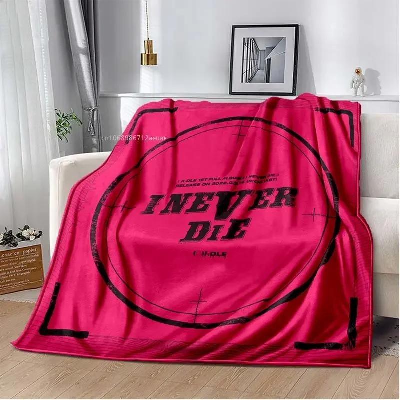 Ineve Tomboy Korean Music Girl Group (G) I-DLE Flannel Throw Blanket Ultra Soft Thin Blanket Living Room Bedroom Sofa Covers
