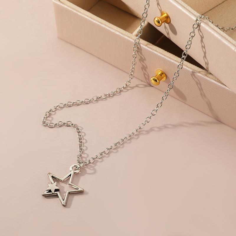 1 szt. Naszyjnik z pentagramem w stylu vintage, czarny sznurkowy naszyjnik, spersonalizowana modna biżuteria ze stopu z wisiorkiem w kształcie gwiazdy, prezent na imprezę