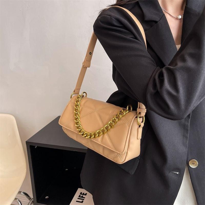Chic Casual Soft Leather Chain Shoulder Bag For Youth Stylish Daily Use Available In Multiple Colors