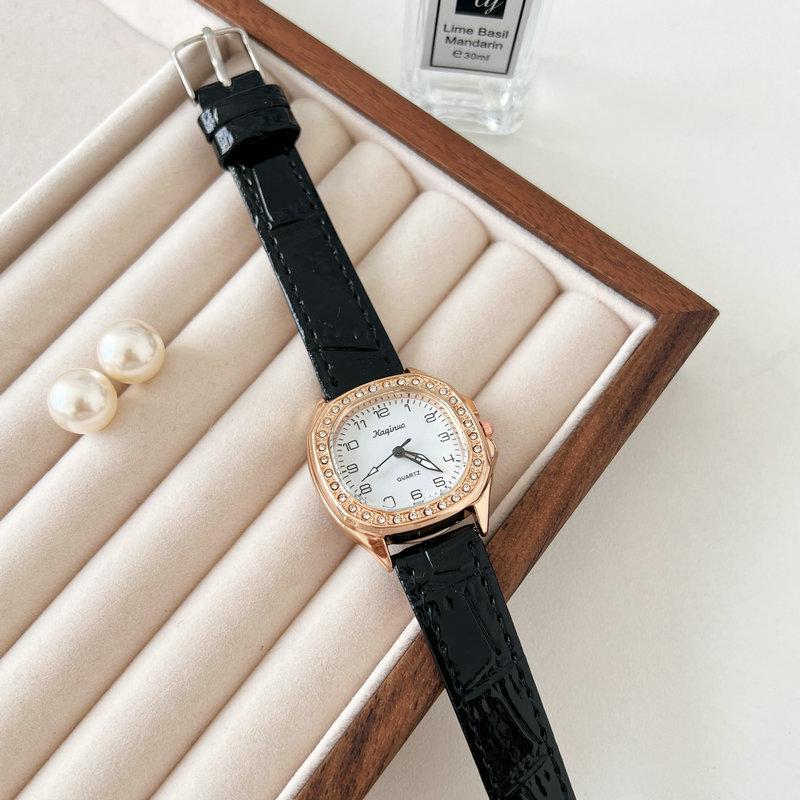 Retro British Style Watch Women'S Fashion Simple Junior High School Students High Value Niche Light Luxury Women'S Quartz Watch