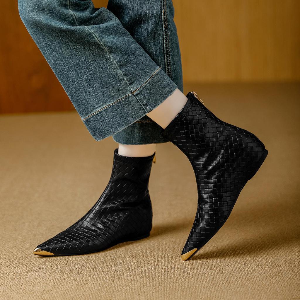 Women's Retro Pointed Toe Ankle Boots - Woven, Slimming Design & Inner Lift for 2025 Autumn/Winter Collection.