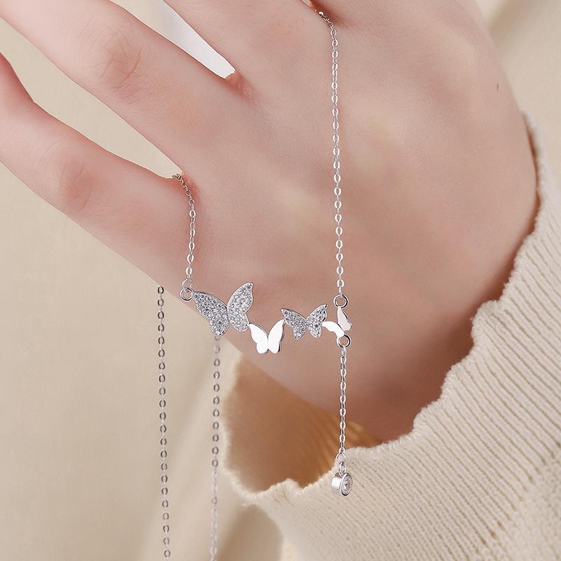 Butterfly Tassel Necklace In A Light and Luxurious Style, with A Refreshing Design and A Sweet Collarbone Chain