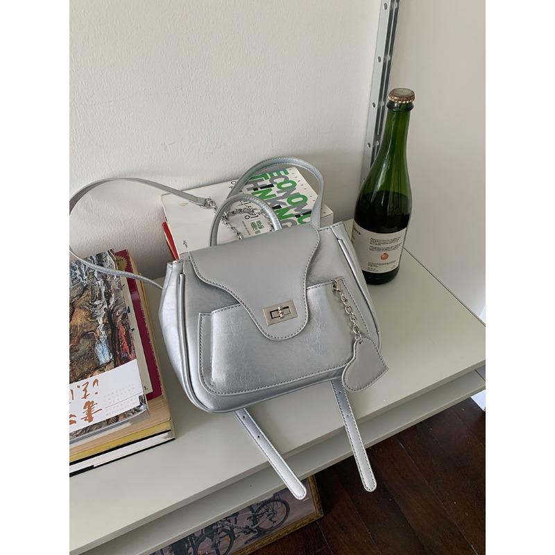 Korean New Niche Women's Bag Fashionable Oily Leather Silver Chain Backpack Simple Handbag Casual Backpack Trendy