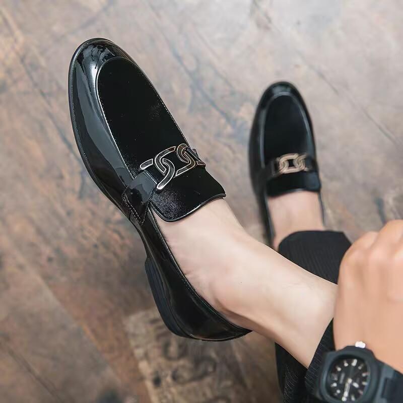 2026 New High Quality Handmade Oxford Dress Shoes Footwear Wedding Formal Italian Shoes Hot Social Office Pointed Suede Loafers