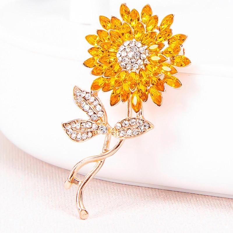 Glittering Rhinestones Floral Pin Comfortable Alloy Clasp Lapel Badge For Accessorizing Fashionable Outfit Enhancer